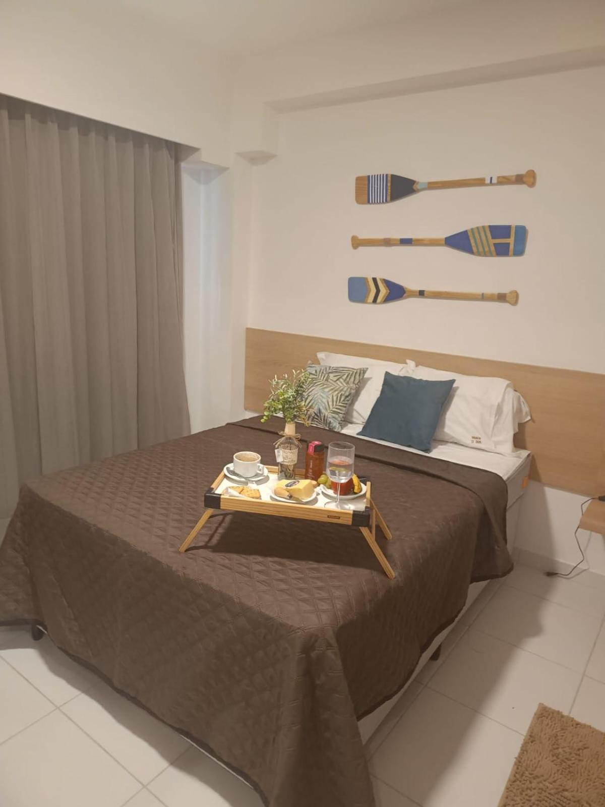 Flat Makia Em Muro Alto, *